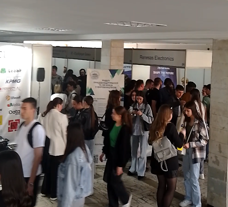 Фото з Ярмарку кар’єри