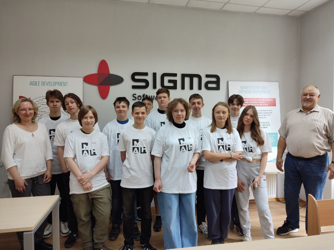 Фото із заходу, організованого ІННЦПКО