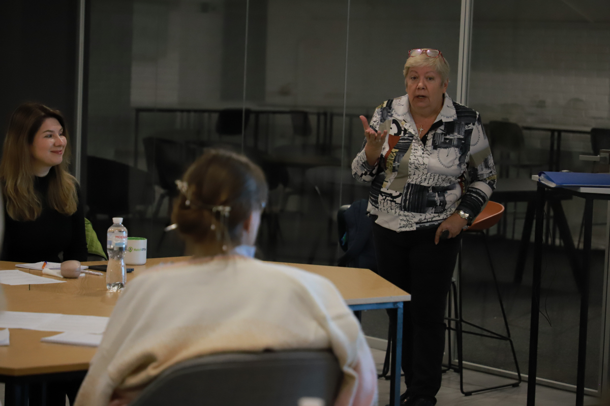 Фото із заняття програми