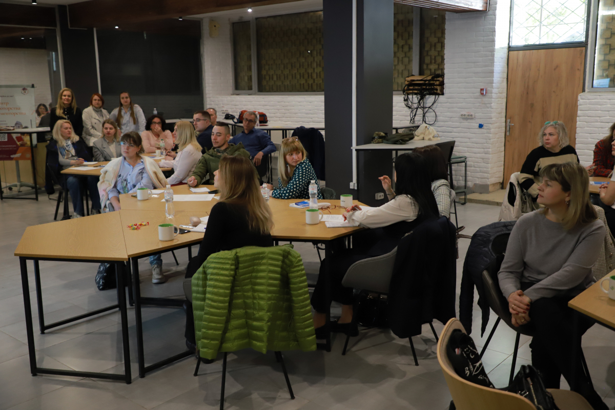 Фото із заняття програми