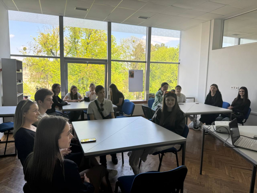 Фото зі школи