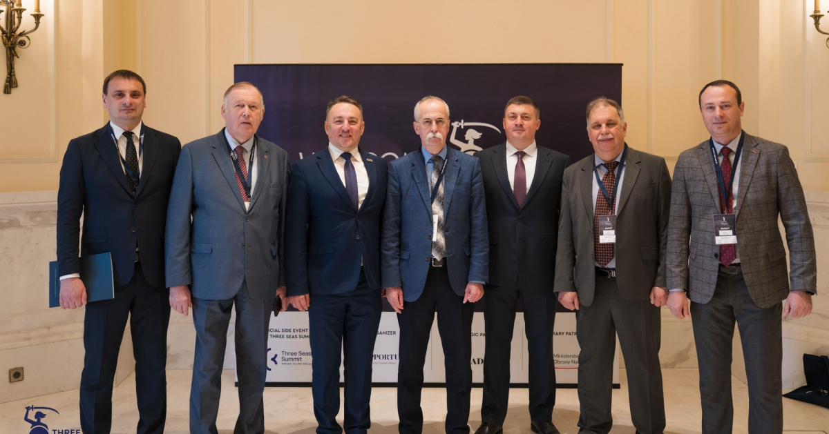 Фото з конференції у Польщі