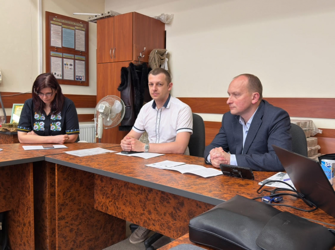 Фото із круглого столу