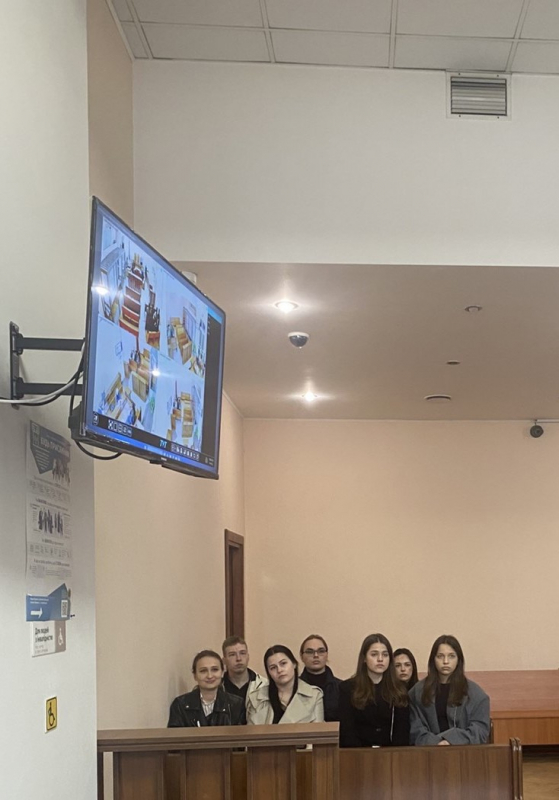 Фото з відвідин суду