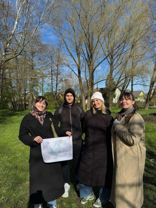 Фото з конференції в Естонії