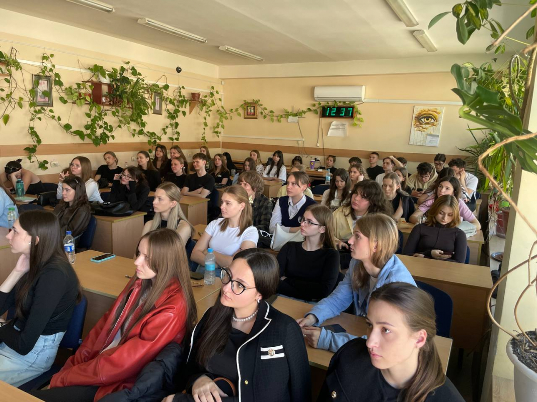 Фото з лекції