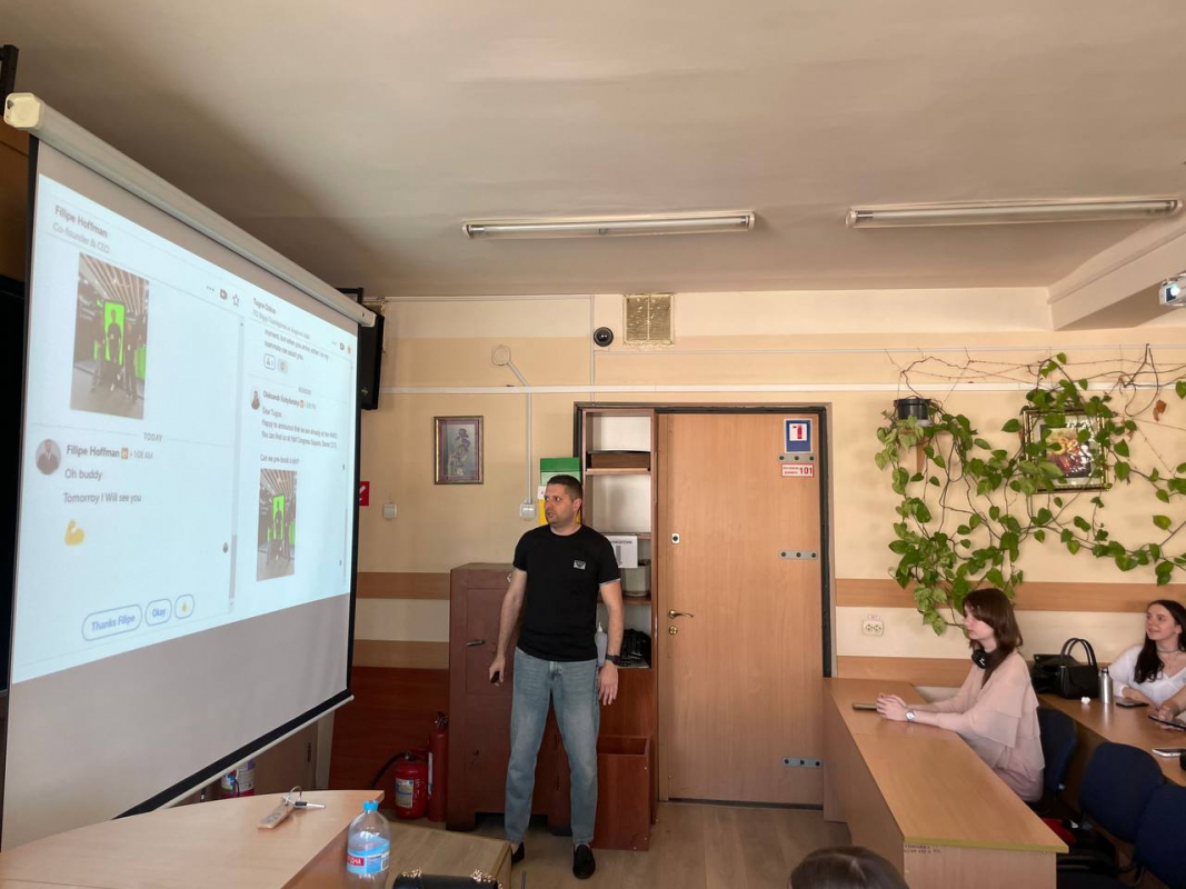 Фото з лекції