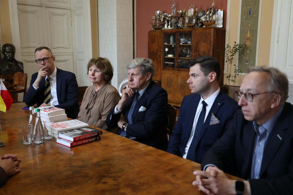 Фото із зустрічі у Львівській політехніці