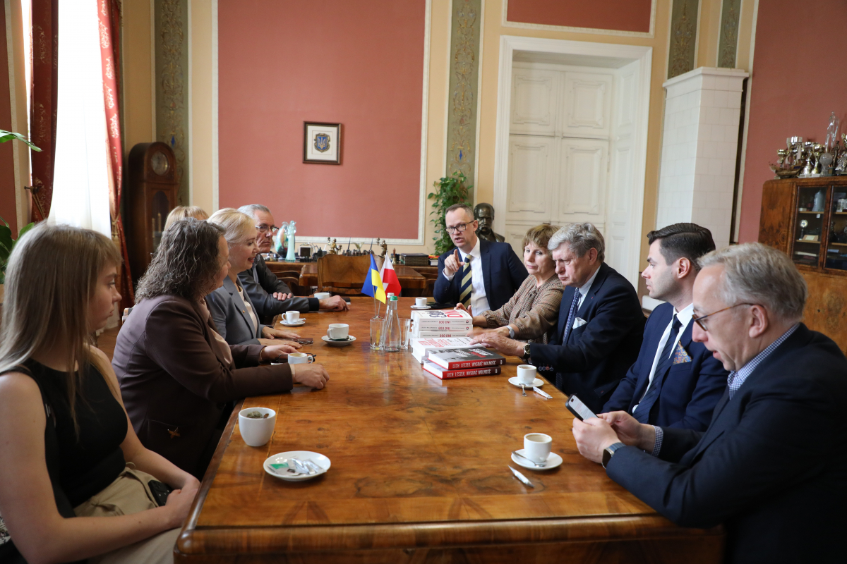 Фото із зустрічі у Львівській політехніці