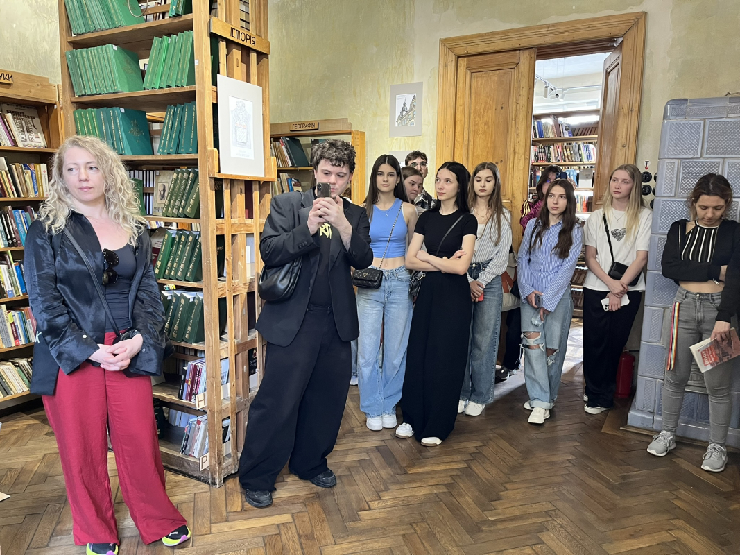 Фото з відкриття виставки