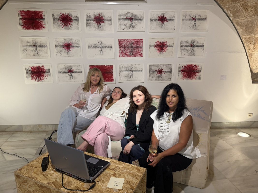 Фото з бієнале на Майорці