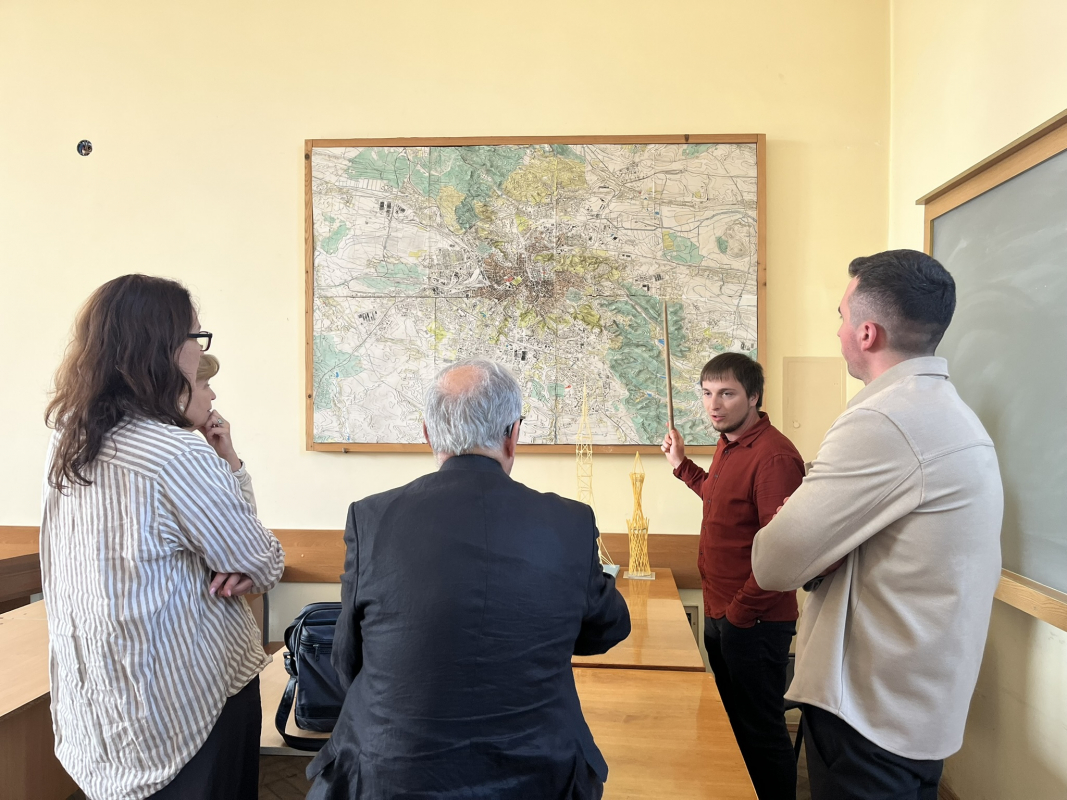 Фото із зустрічі у Львівській політехніці