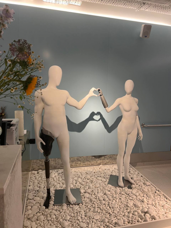 Фото з відвідин центру