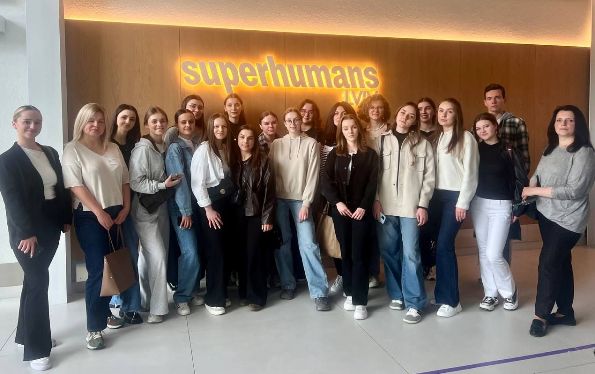 Фото з відвідин центру