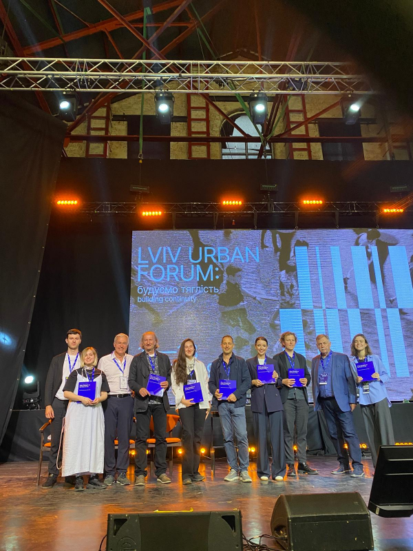 Фото із презентації