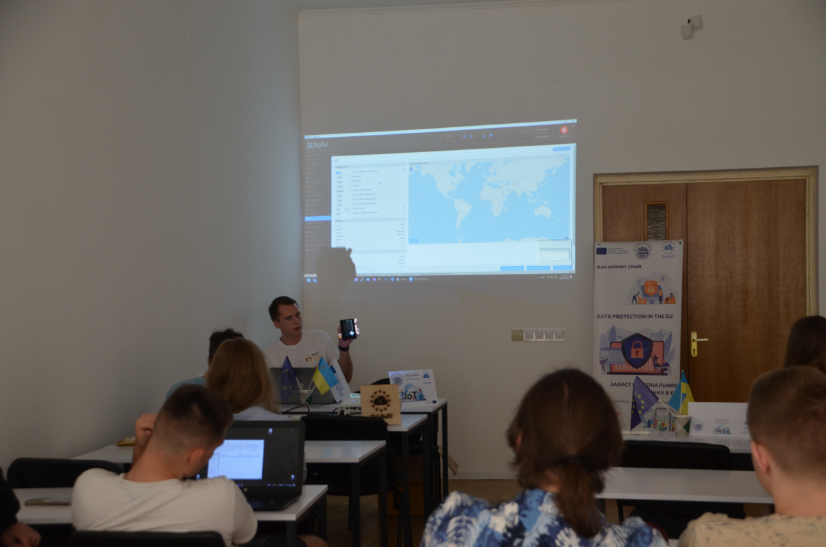 Фото з Літньої школи