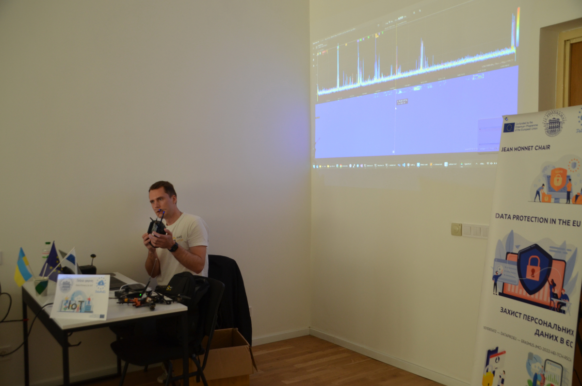 Фото з Літньої школи