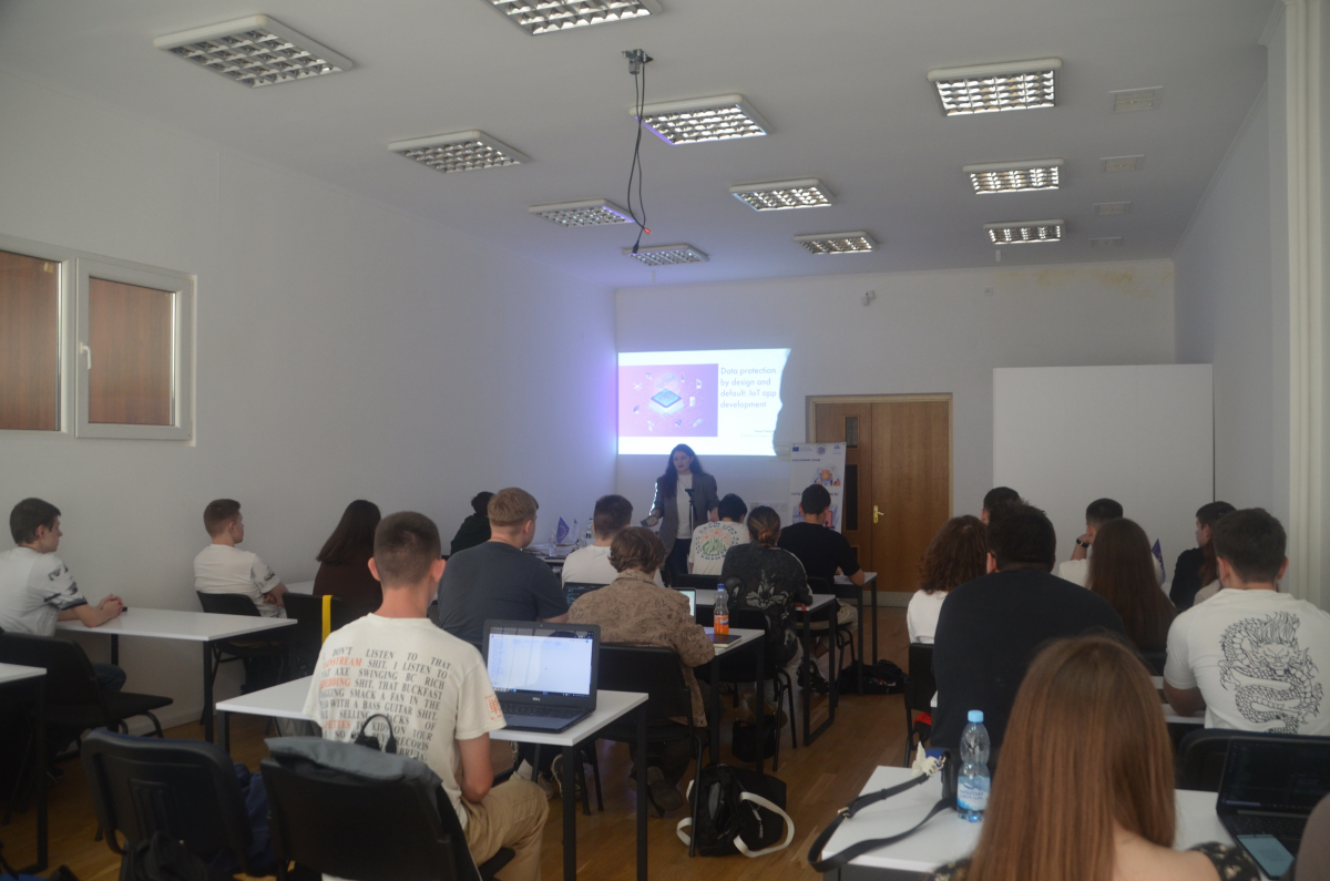 Фото з Літньої школи