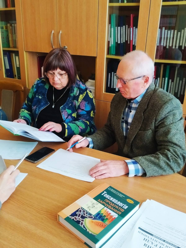 Фото із зустрічі на кафедрі ОХ