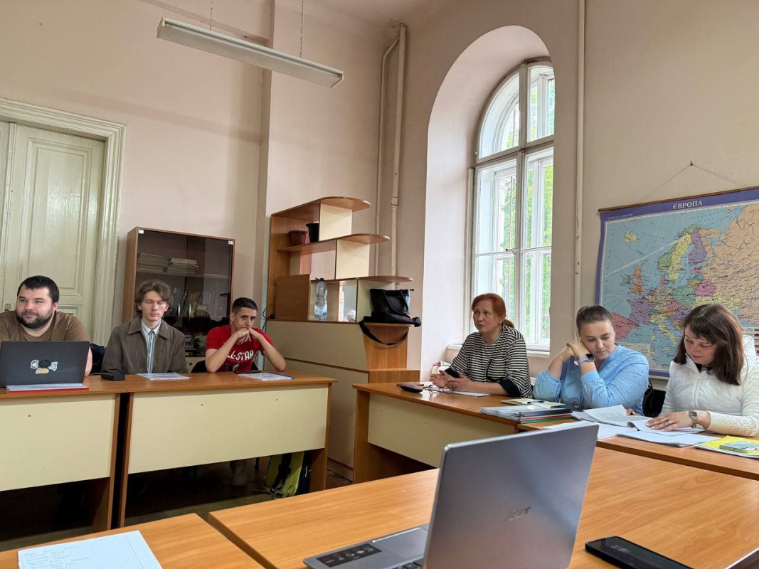 Фото із захисту робіт