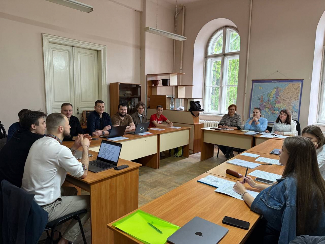 Фото із захисту робіт