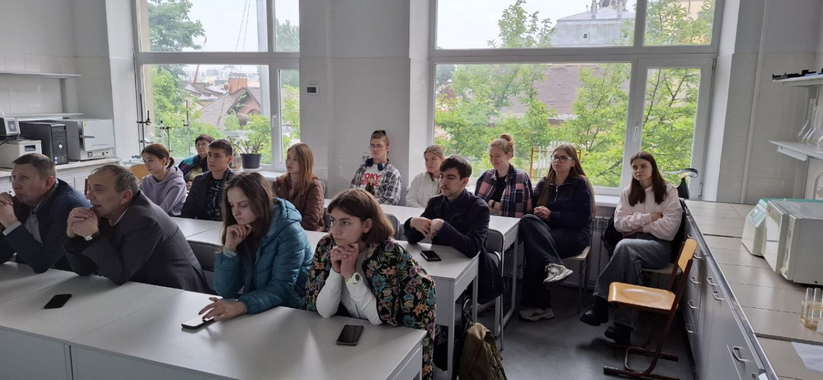 Фото з лекції