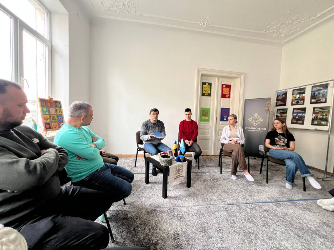 Фото з відвідин центру