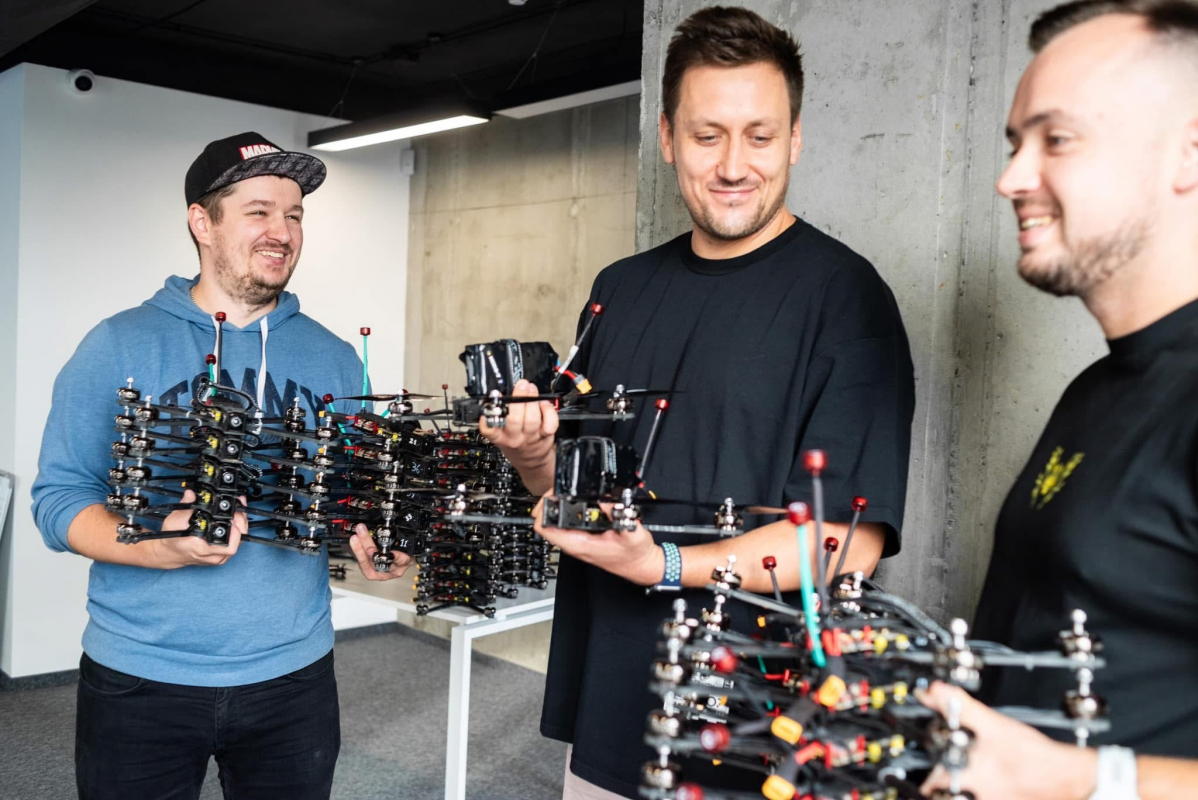 Дмитро Вовчук із колегами