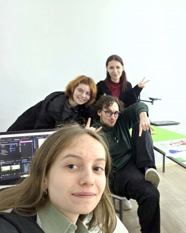 Фото з роботи над проєктом