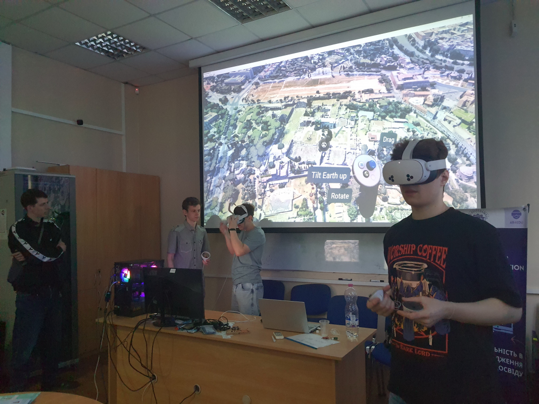 Фото з Літньої школи