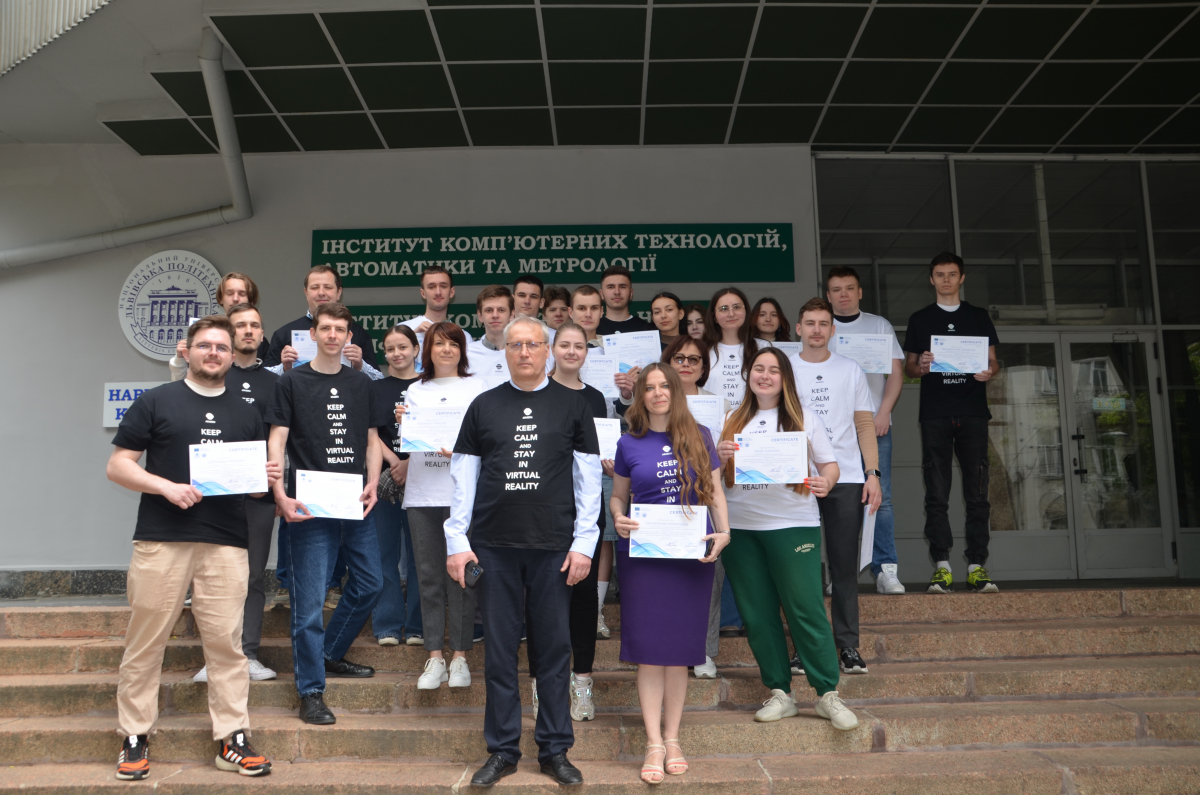 Фото з Літньої школи