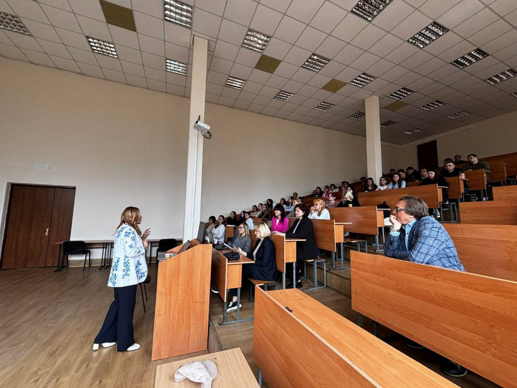 Фото з лекції