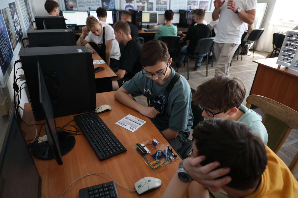 Фото з Літньої школи