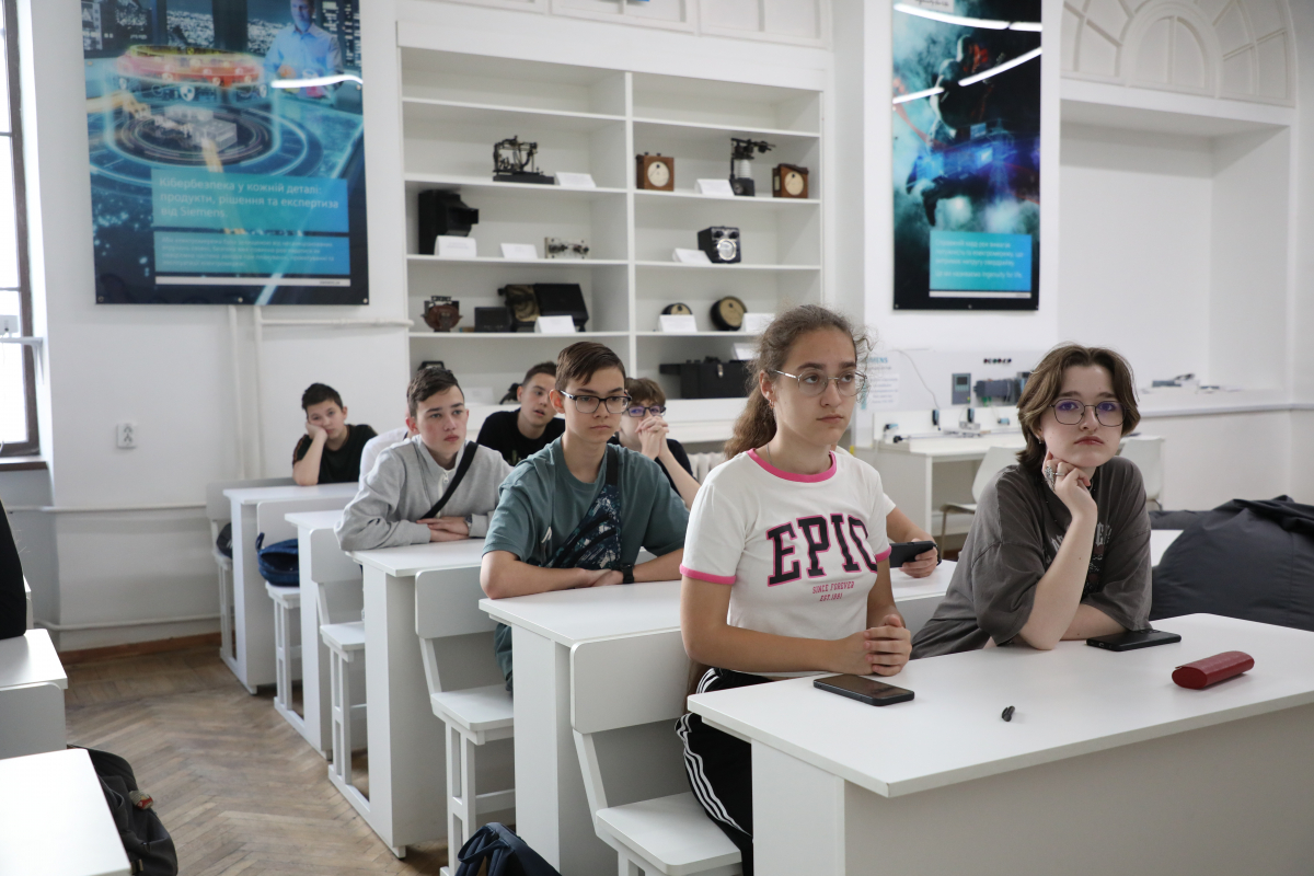 Фото з Літньої школи