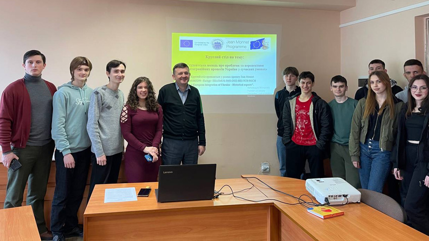 Студенти і викладачі кафедри ІМКС