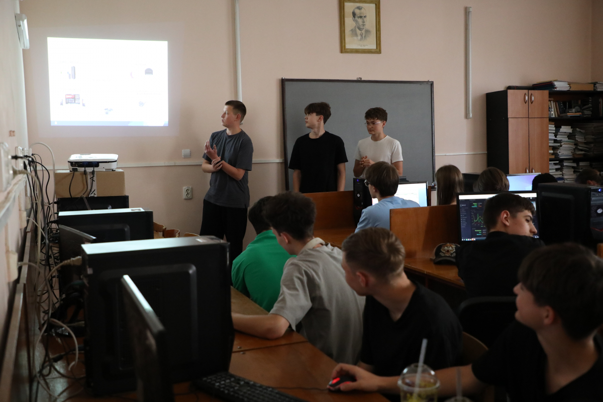 Фото з Літньої школи