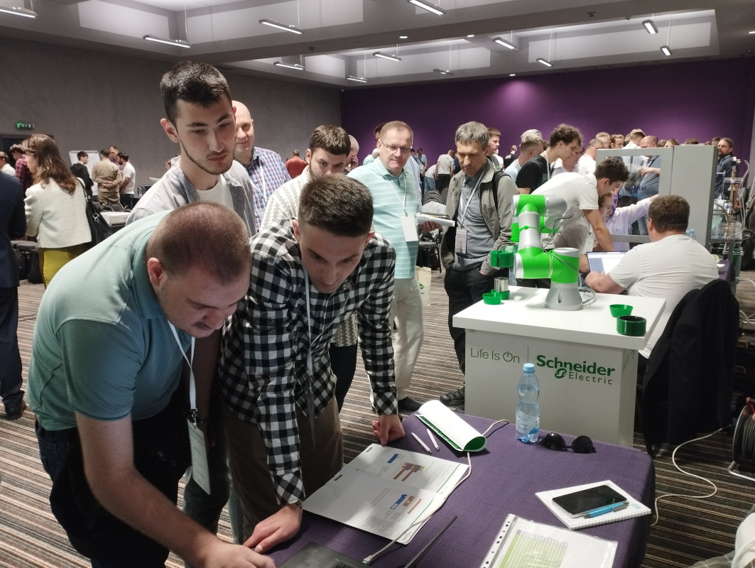 Фото з хакатону