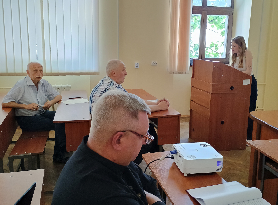 Фото із захисту робіт