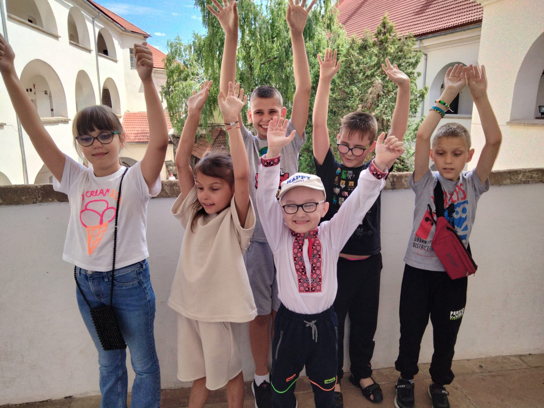 Навчально-реабілітаційні табори для незрячих дітей