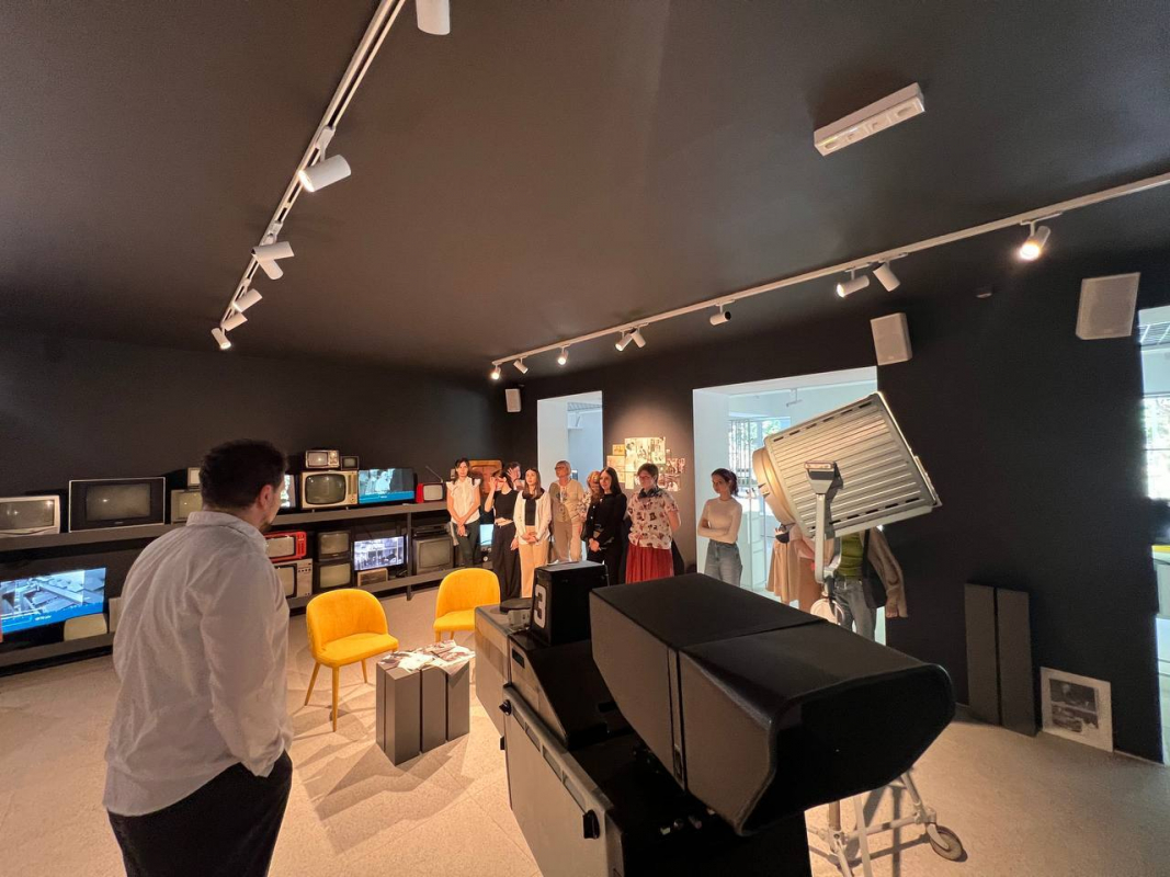 Фото з відвідин студії