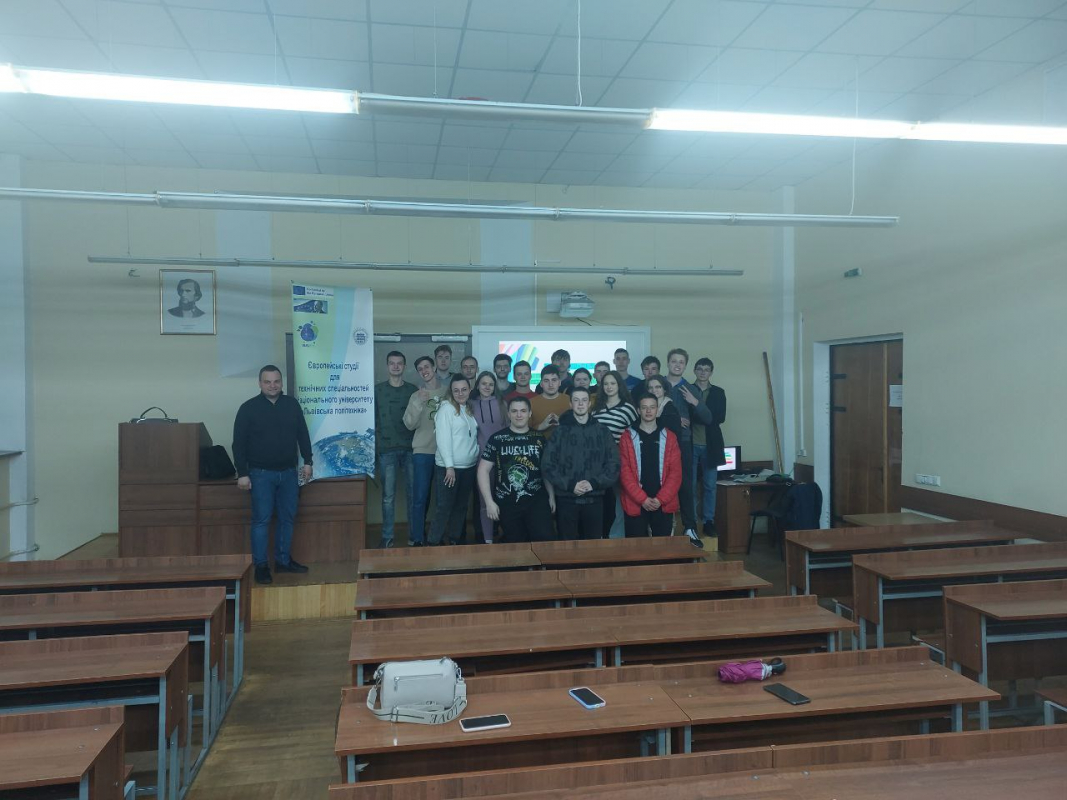 У рамках виконання проєкту EUSTS відбулася серія заходів із медіаграмотності «Правда про ЄС»