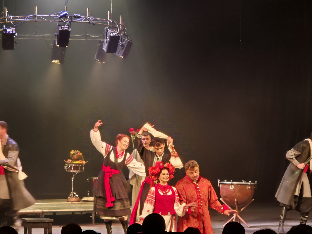 Фото з відвідин театру