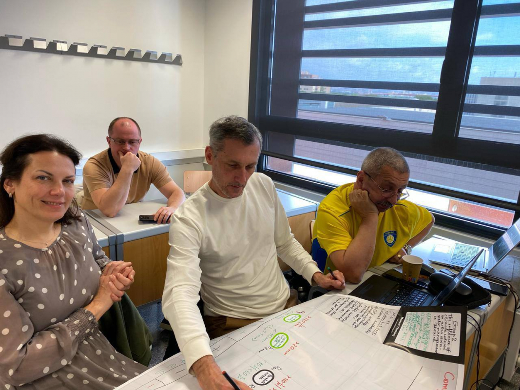 Фото із тренінгу в Іспанії