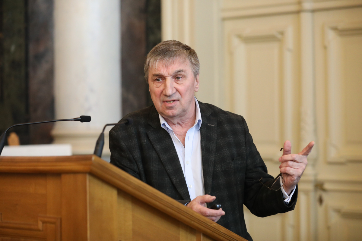 Фото з конференції