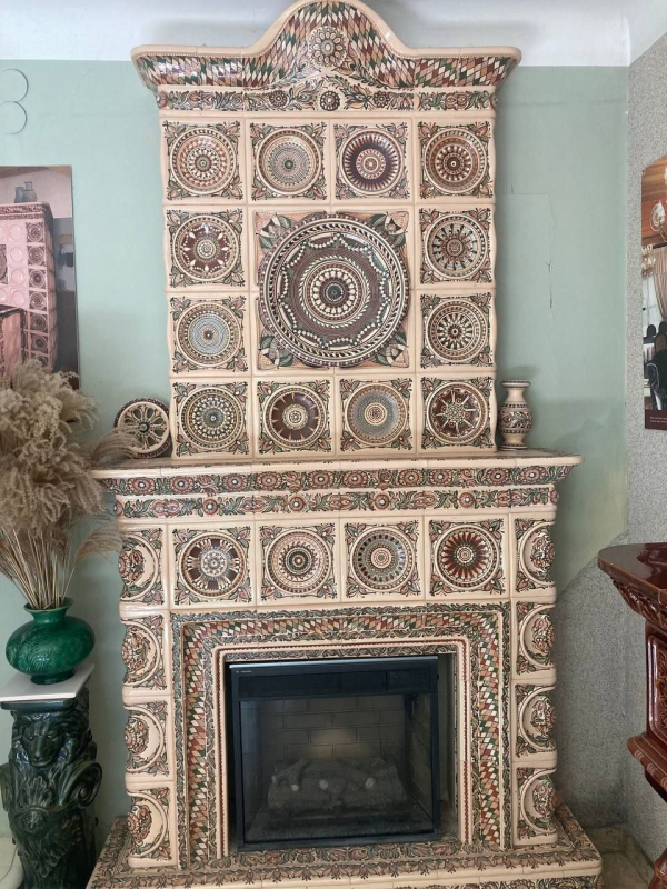 Фото із заходу