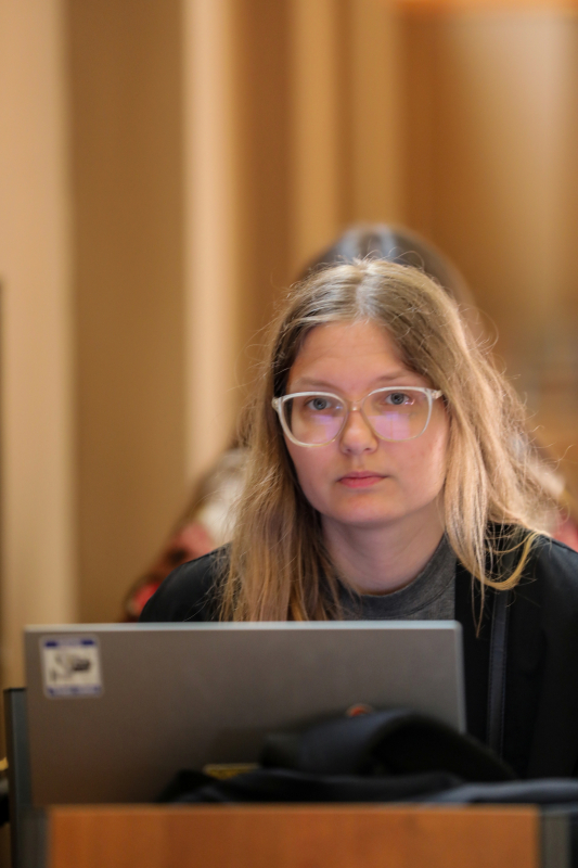 Фото із заходу