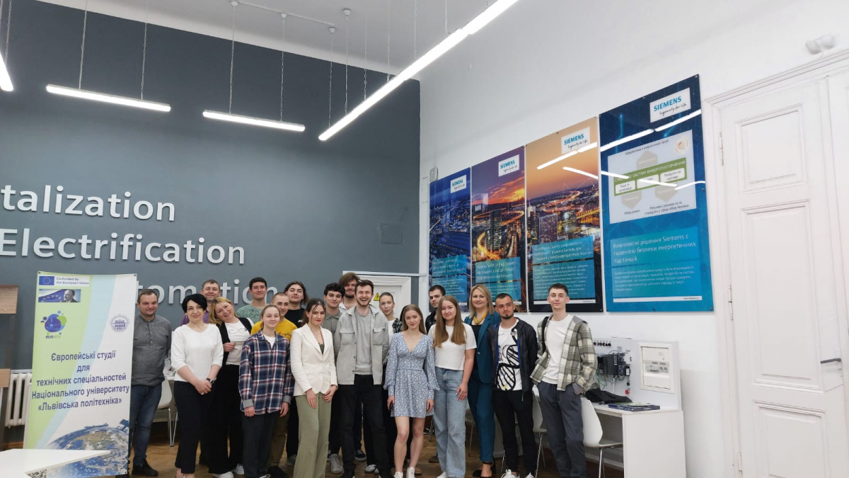 Фото з хакатону