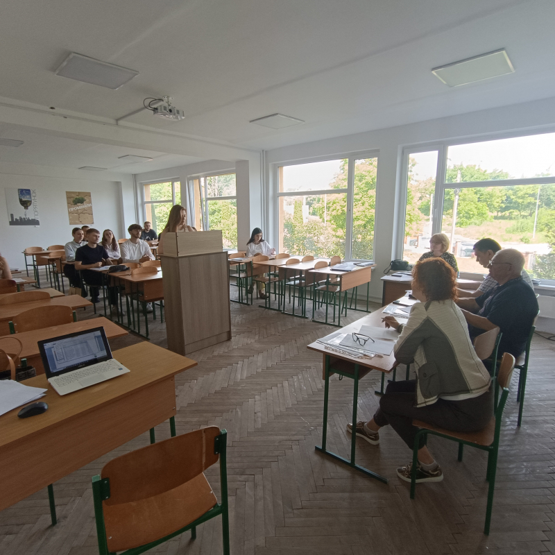 Фото із захисту робіт