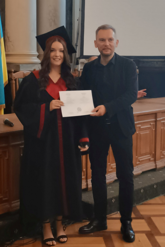 Фото із вручення дипломів