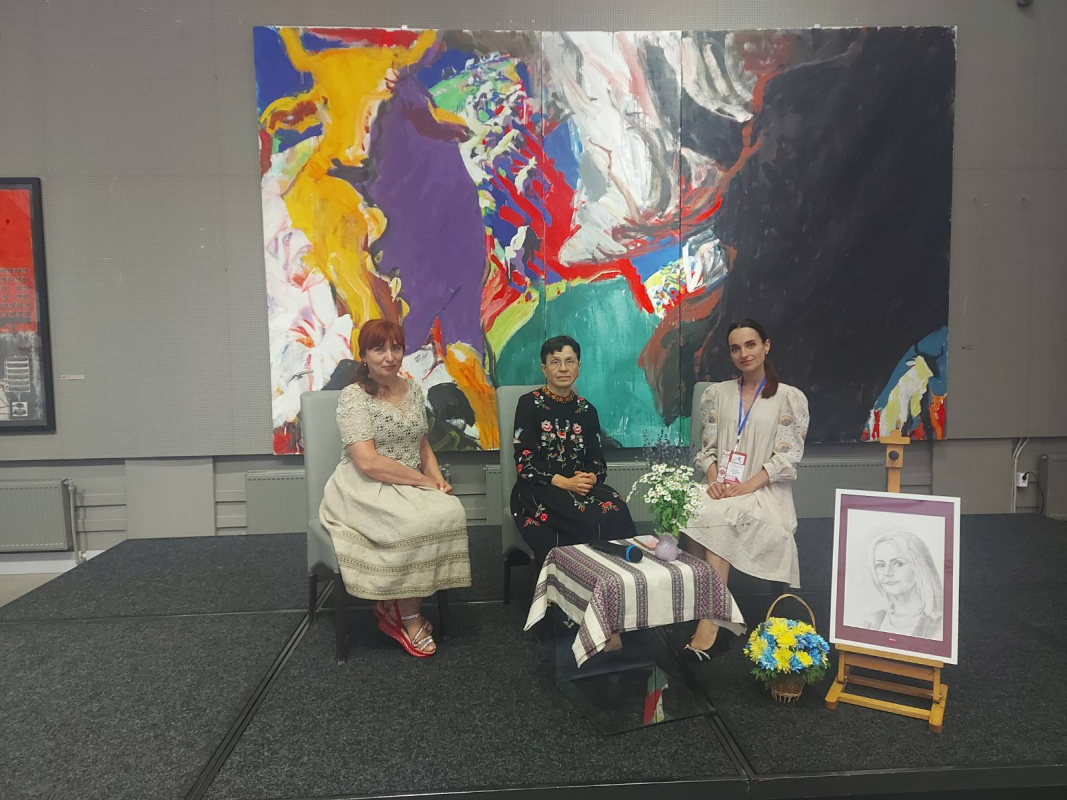 Фото із круглого столу